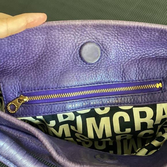 💜 Marc by Marc Jacobs Classic Q Hillier - Medium - Picture 10 of 16